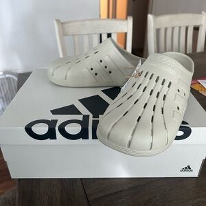 Adilette Clogs